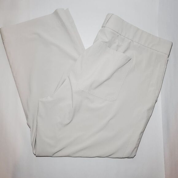 Athleta Tribeca Utility Crop Pants in Birch Grey Size 14P - Picture 3 of 12